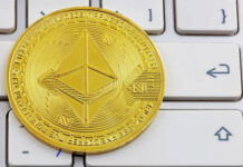 Analyst Forecasts Fall To $600 If This Happens