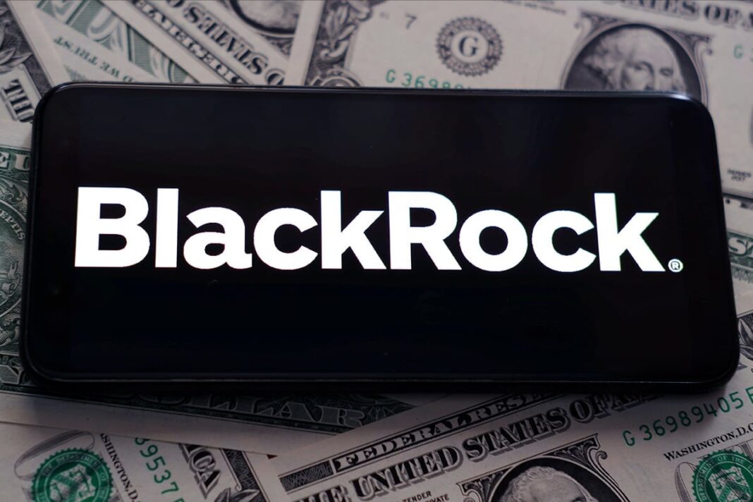 BlackRock Flags Bitcoin as 60/40 Strategy Weakens