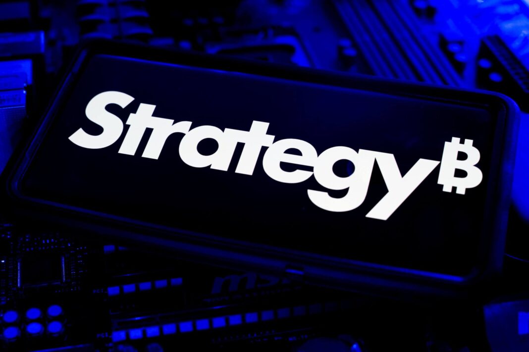 Strategy Bitcoin Sales Plan Expands After $8.2B Quarterly Loss